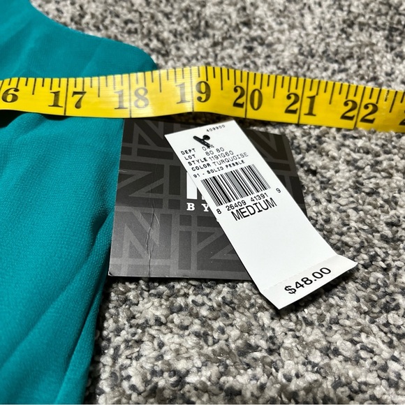 IZ Byer Sleeveless Dress Size M Lined Functional Zipper green NWT - Picture 4 of 8